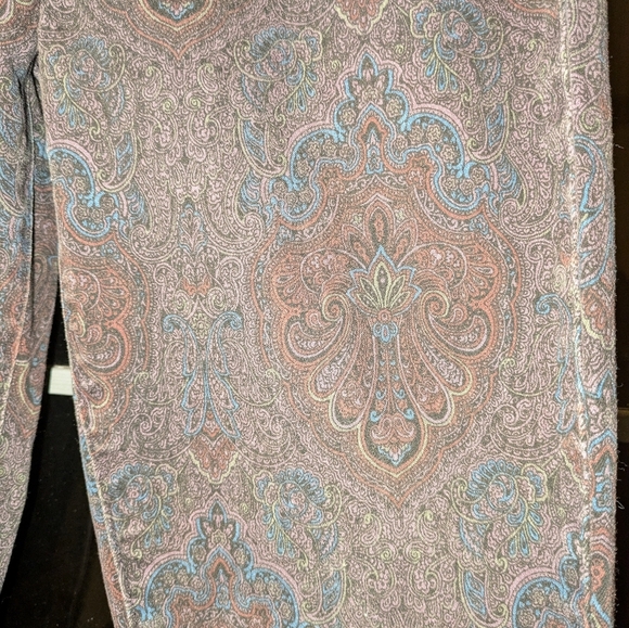 Paige Women’s Black Paisley Print Skinny Jeans - Picture 4 of 6